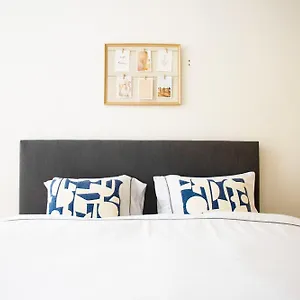 Gigi Home's , Amberes Bélgica